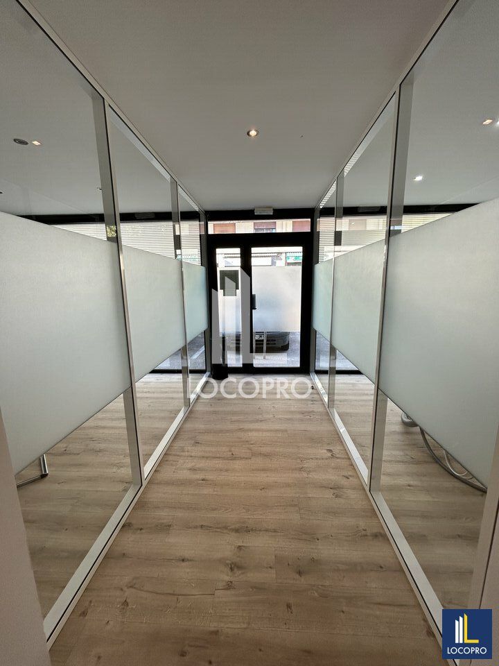 LOCATION - SALLE DE CONSULTATION DANS UN CABINET MEDICAL - LE CANNET