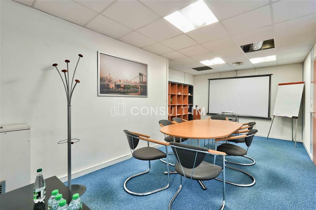 Location bureaux 17 m² non divisibles