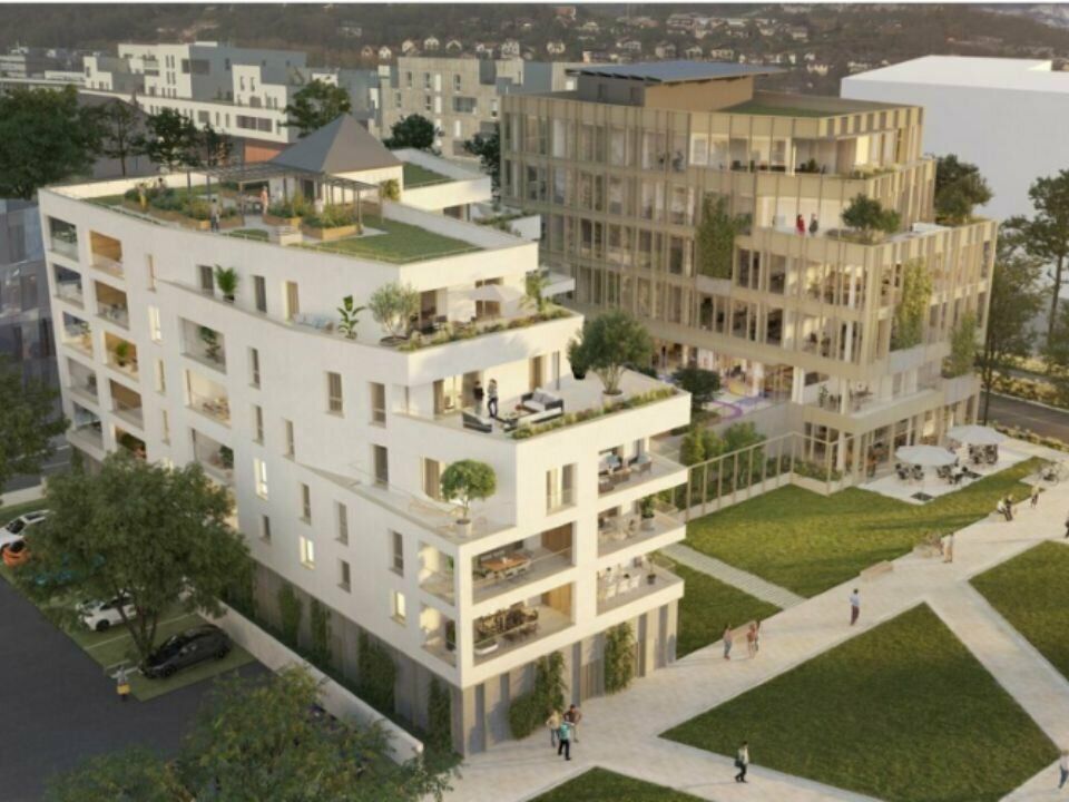 Bureaux de 219 m² à vendre à Chambéry (73)