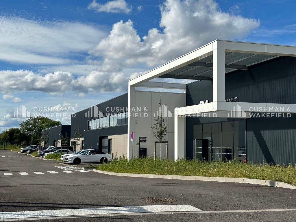 Location bureaux 390 m² divisibles à partir de 70 m²