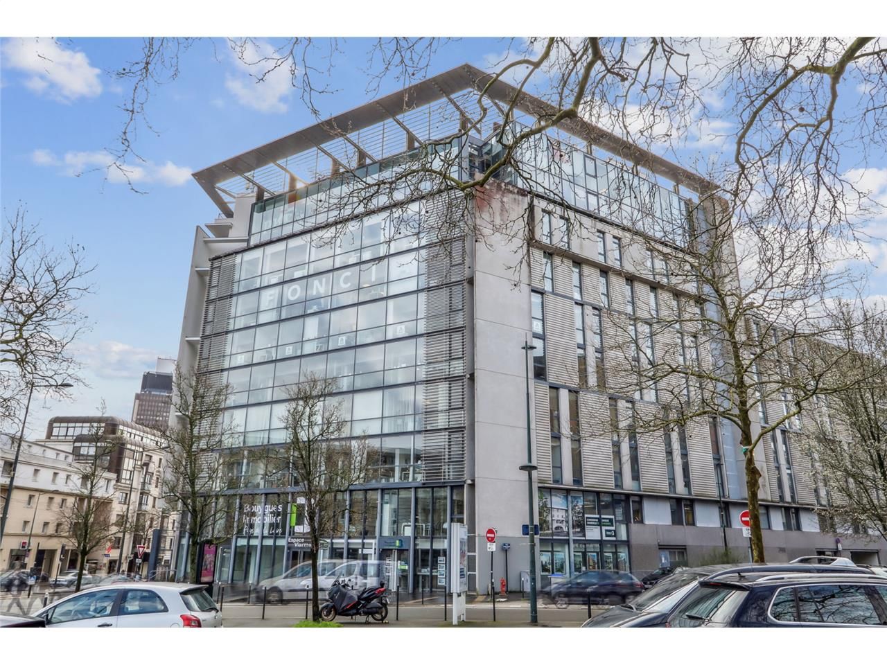 Location bureaux 401 m² à Nantes