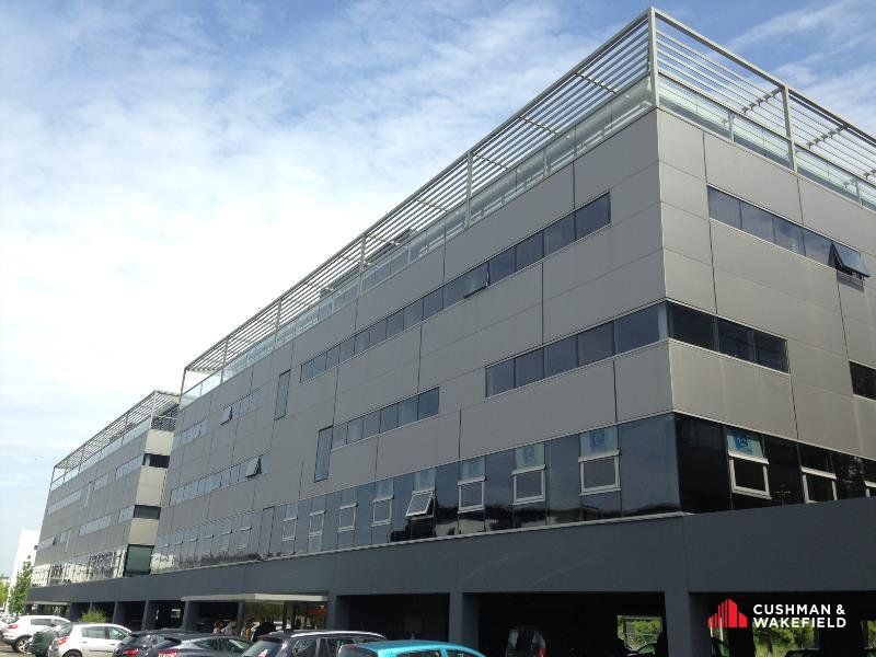 Location bureaux 882 m² divisibles à partir de 284 m²