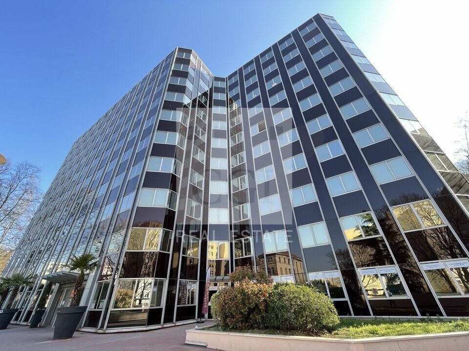Location bureaux 327 m² non divisibles