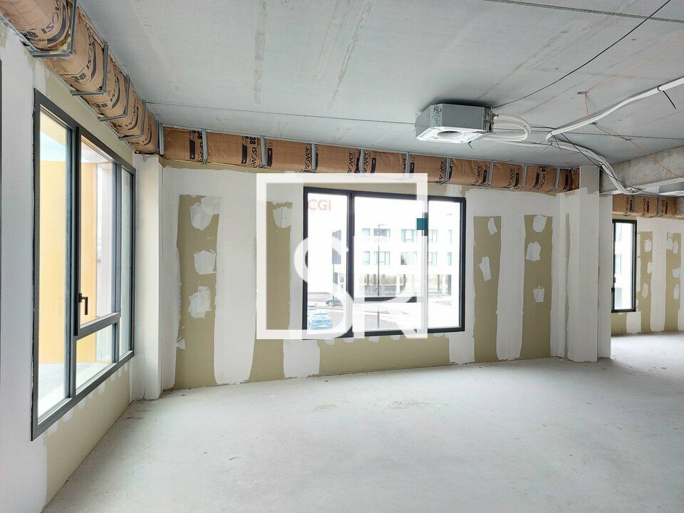 Vente bureaux 198 m² non divisibles
