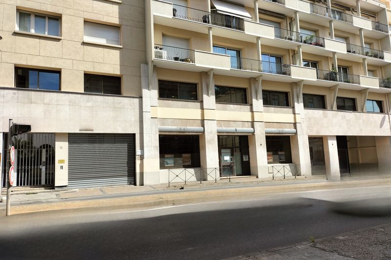 A vendre, bureaux/locaux commerciaux de 623 m² en centre ville de Montpellier 