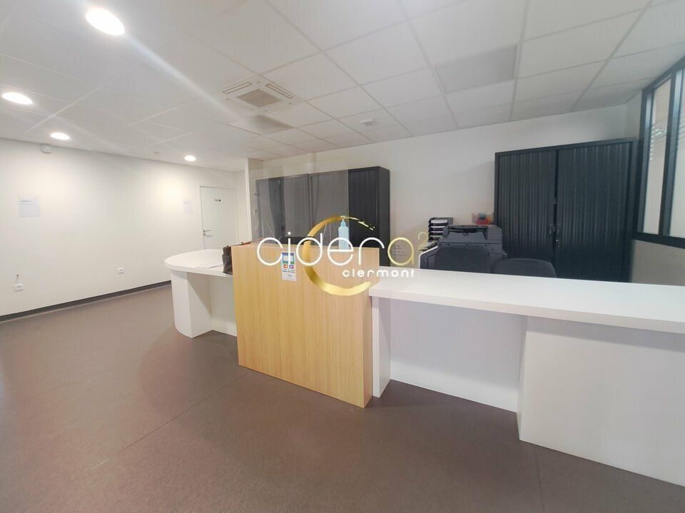 Vente bureaux 132 m² non divisibles