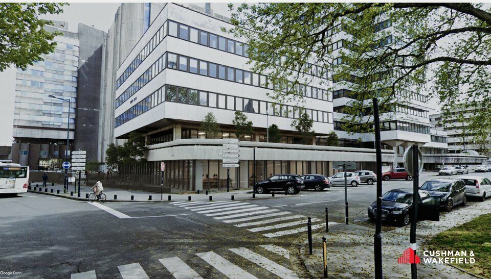 Location bureaux 1115 m² non divisibles