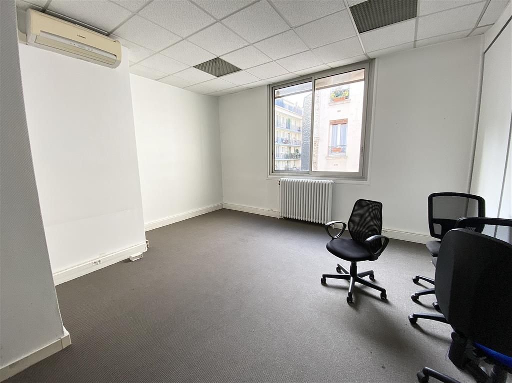 Location bureaux 45 m² non divisibles