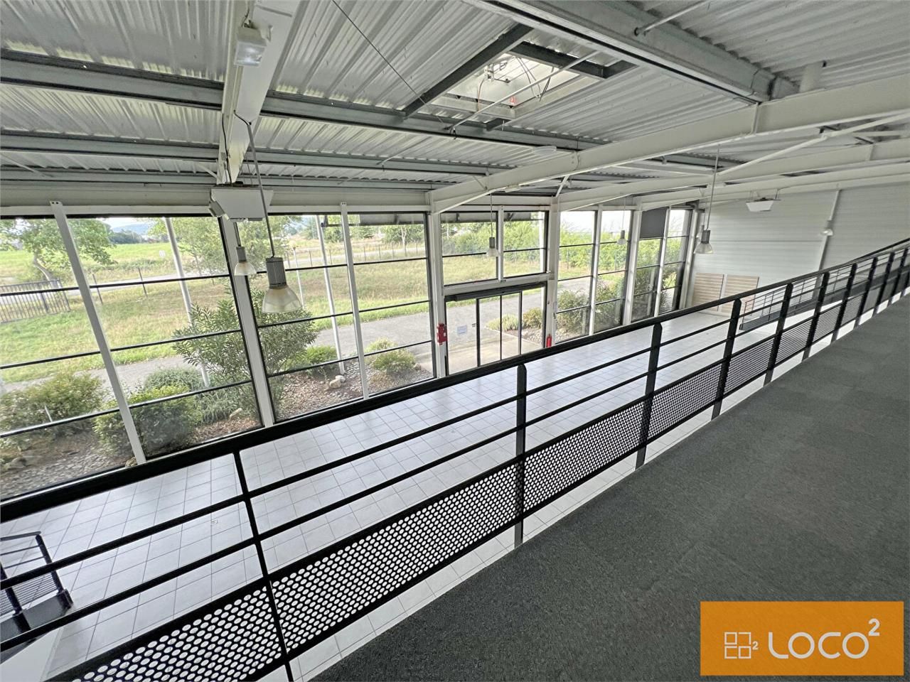 Location local 1222.00 m² à PAMIERS