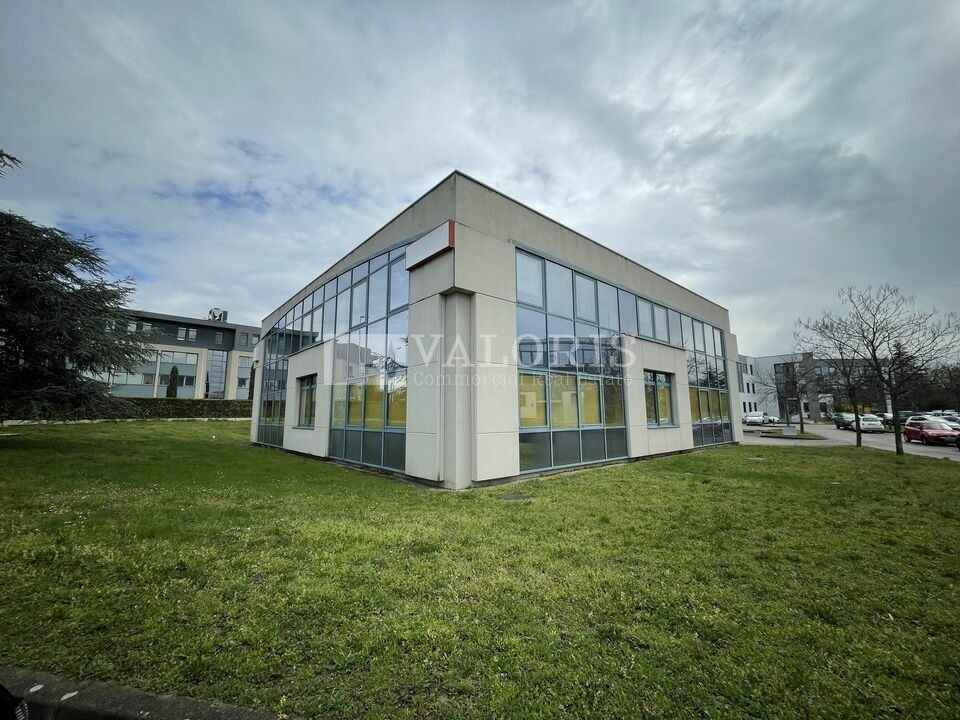 Location bureaux 74 m² non divisibles