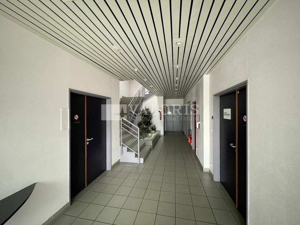 Location bureau Écully (69130) - 74 m²