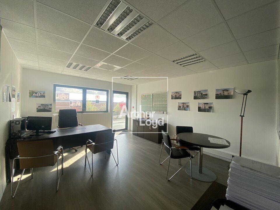 SERRIS - à vendre petite surface de bureaux