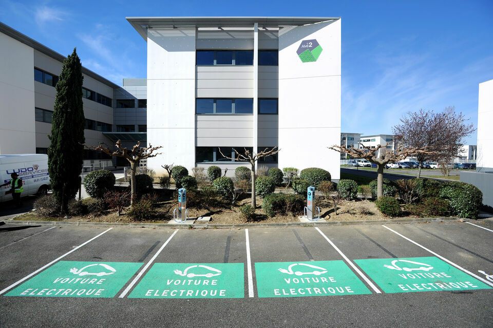 Location bureau - 1303 m²