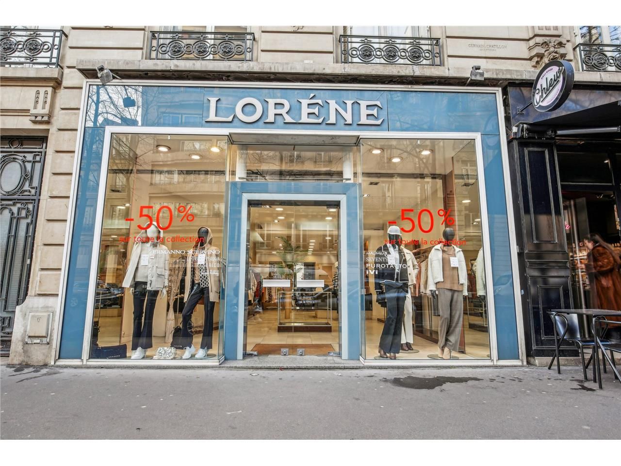 Location local commercial 133 m² à Paris