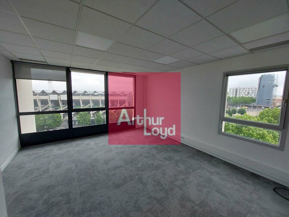 Location bureaux 464 m² non divisibles