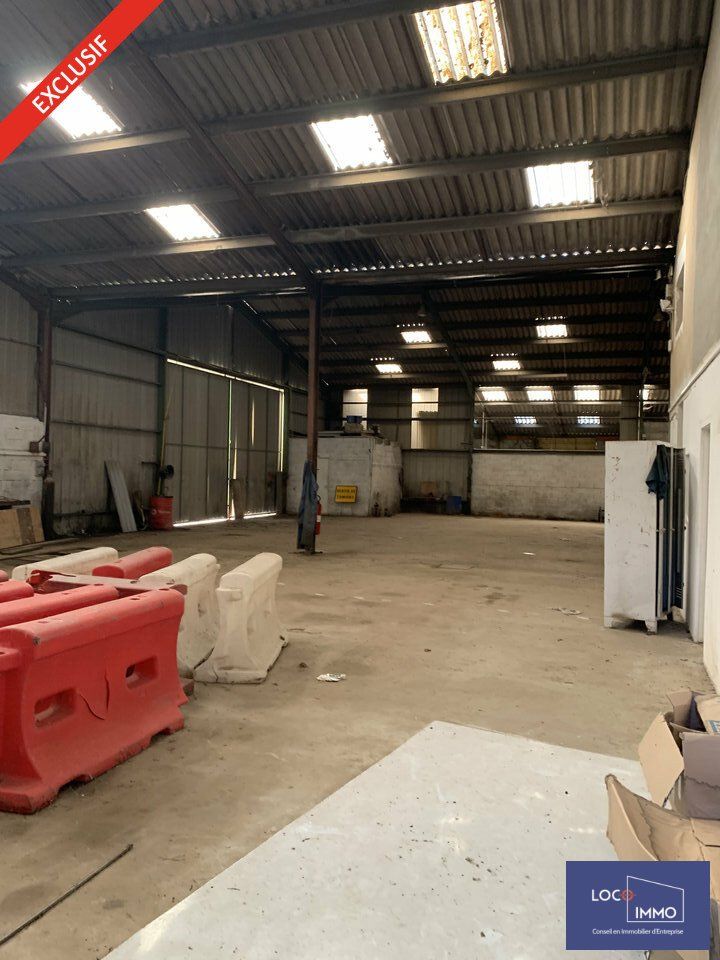 Vente entrepot 1240 m² non divisibles