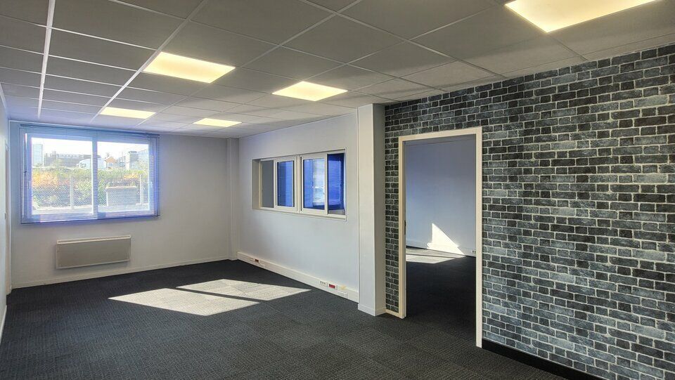 Location activité/entrepôt - 1067 m²