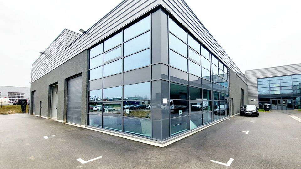 Location bureaux 144 m² non divisibles