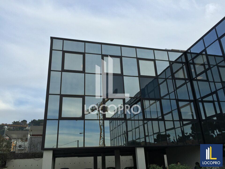 Location bureaux 387 m² divisibles à partir de 168 m²