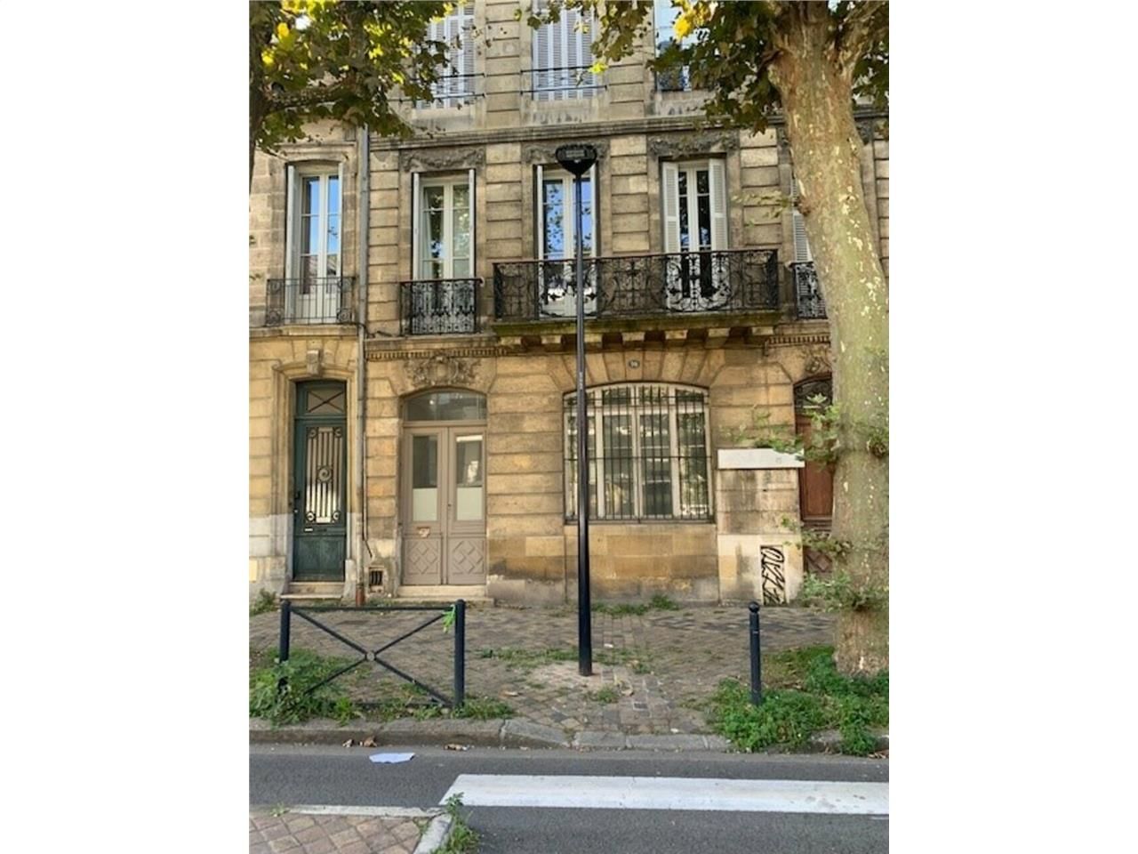 Location bureaux 250 m² non divisibles