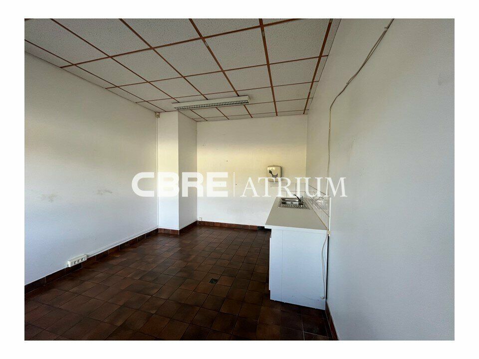 Local d'activités 450m²