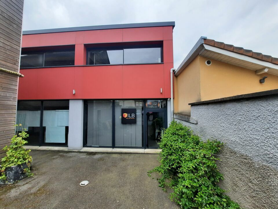 Location bureaux 125 m² non divisibles