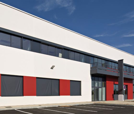 Location local 289 m² à Dardilly