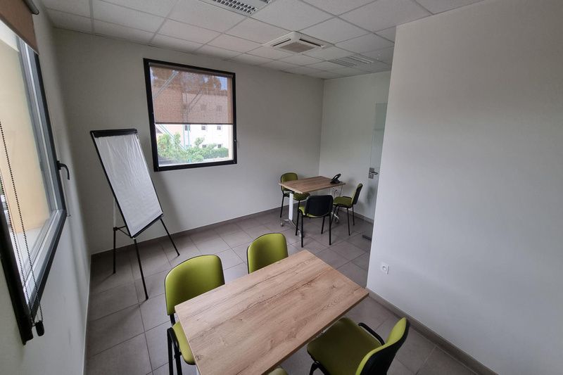 Location bureau Perpignan (66000) - 100 m²