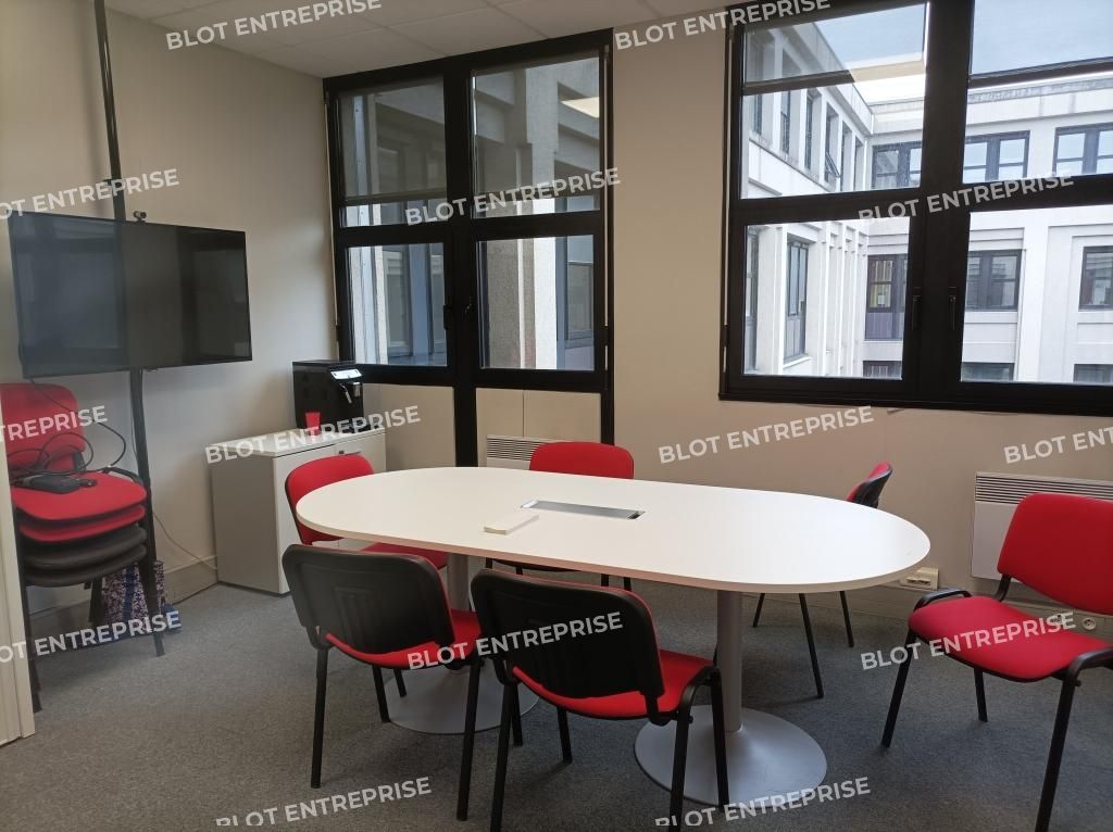 Location bureaux 127 m² non divisibles