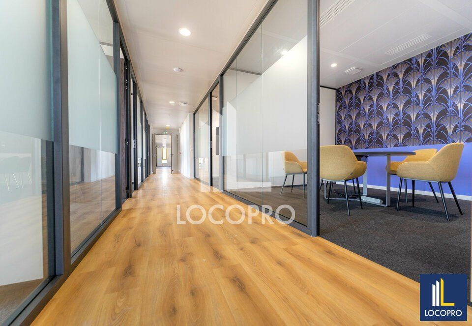 COWORKING - A LOUER - BUREAUX - 960 M2 DIVISIBLES - NICE ARENAS