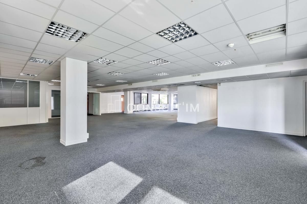 Vente Bureaux 374 m² non divisibles