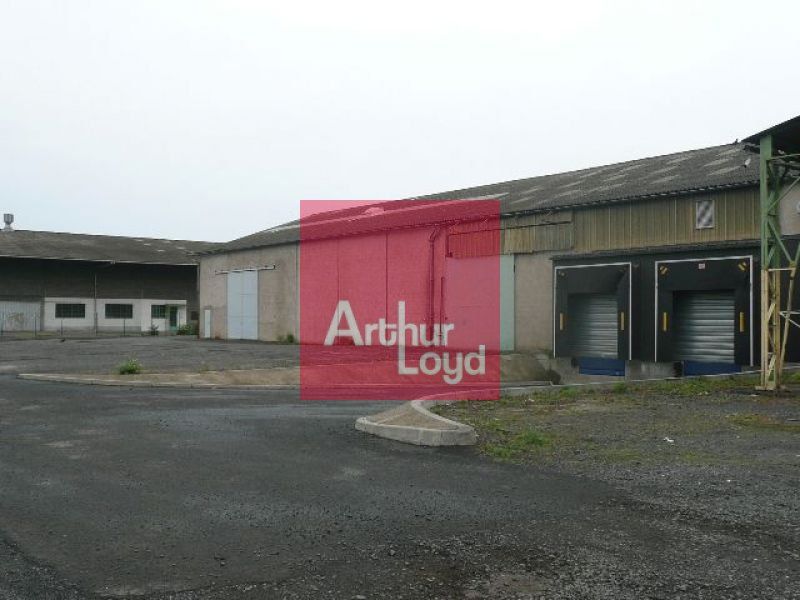 COURNON ZI A VENDRE ENTREPÔT 3 450 M²