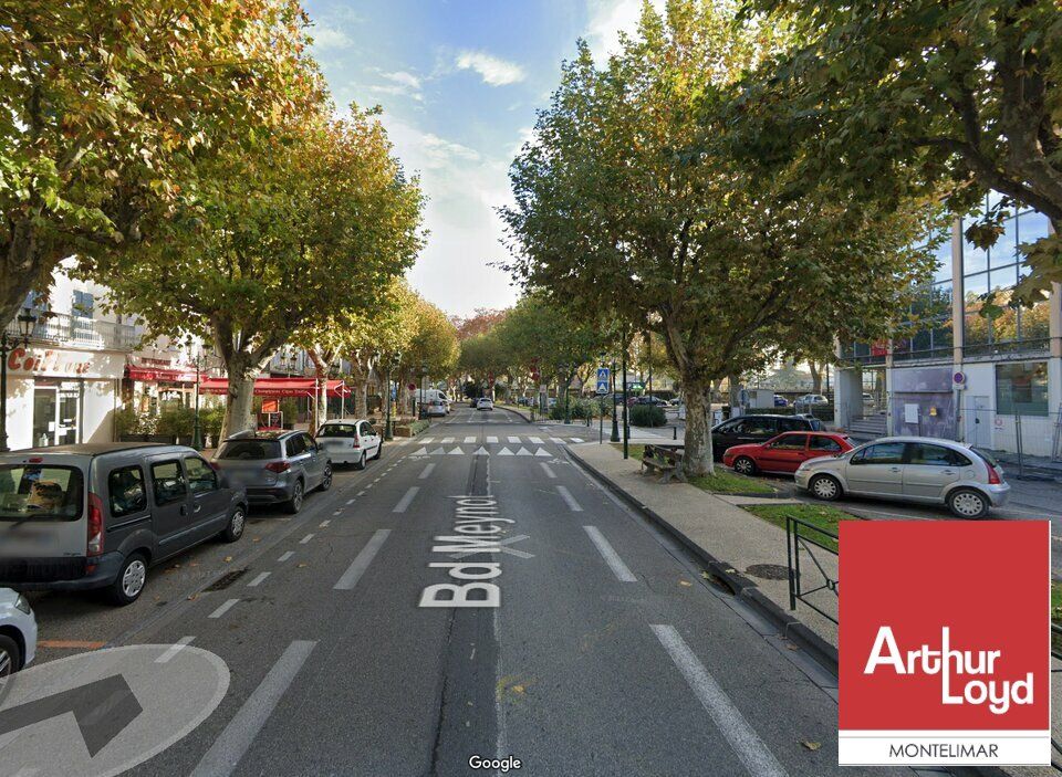 Vente bureaux 980 m² divisibles à partir de 490 m²