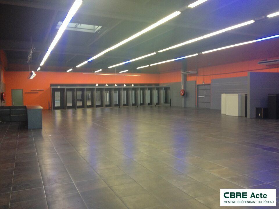 Local commercial Nancy nord