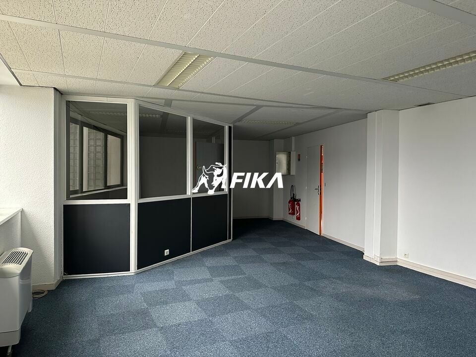 A VENDRE BUREAUX 65 m² - (31100) TOULOUSE