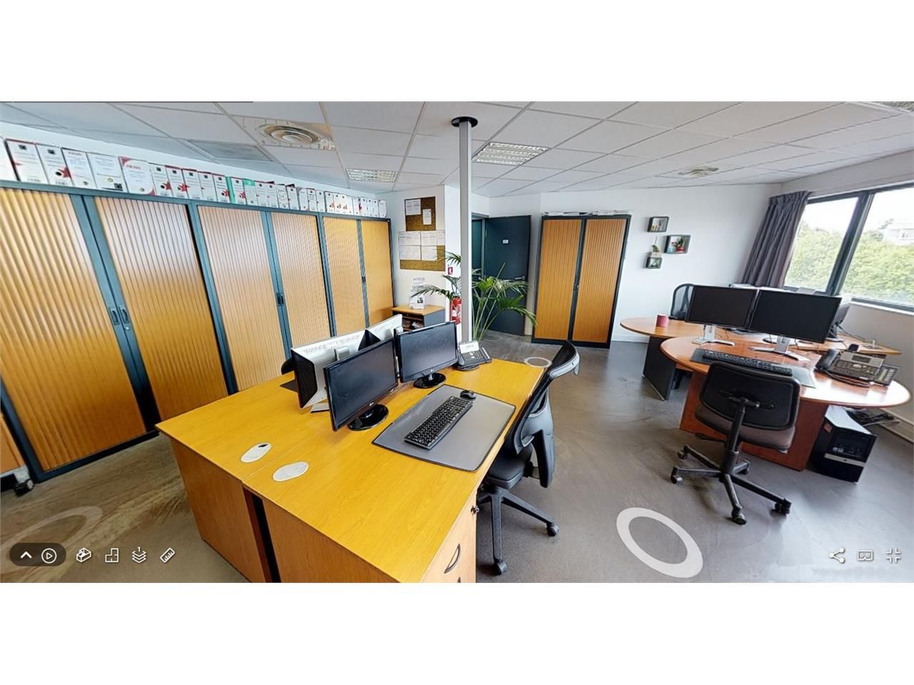 OFFICES 290M2 CENON