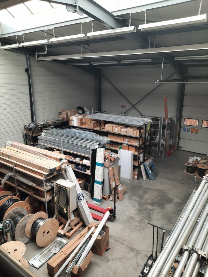 Location bureaux 648 m² non divisibles