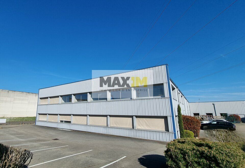 Location bureaux 575 m² divisibles à partir de 100 m²