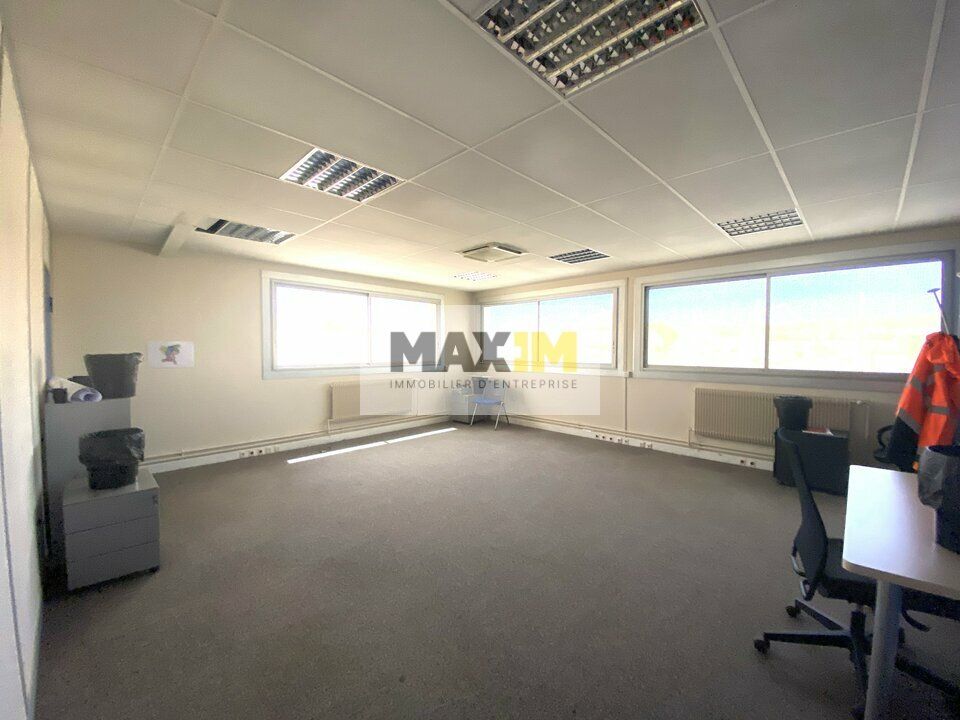 Location bureau - 575 m²