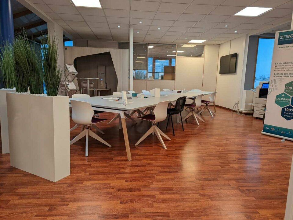 Location bureaux 385.85 m² non divisibles