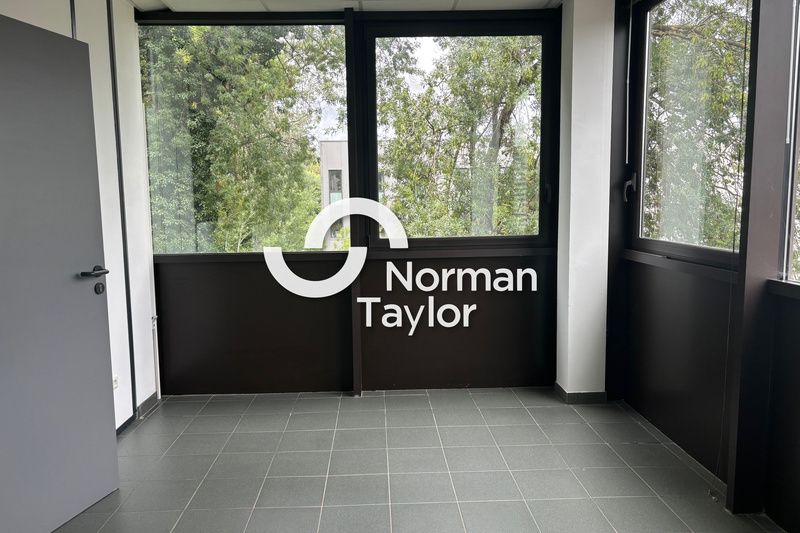 Location bureaux 109 m² divisibles à partir de 52.5 m²