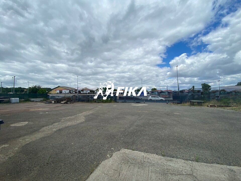 A LOUER LOCAL D'ACTIVITE 1 250 m² - (31830) PLAISANCE DU TOUCH