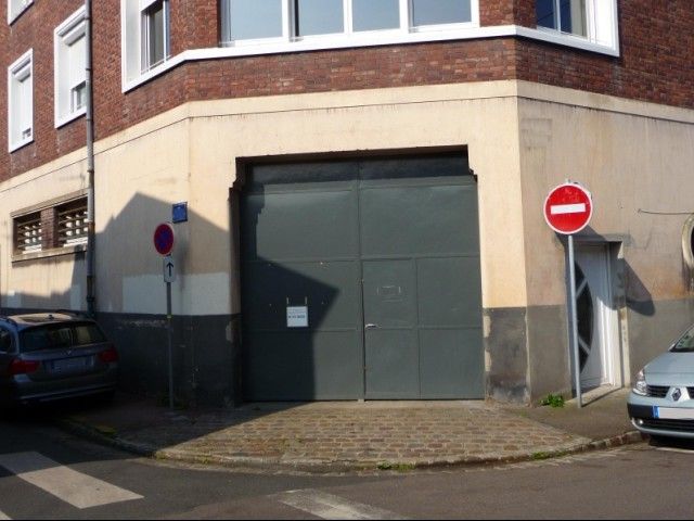 Location local d''activites 132 m² non divisibles