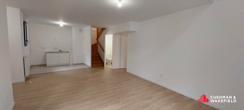 A VENDRE MURS LIBRES BASSINS A FLOT 