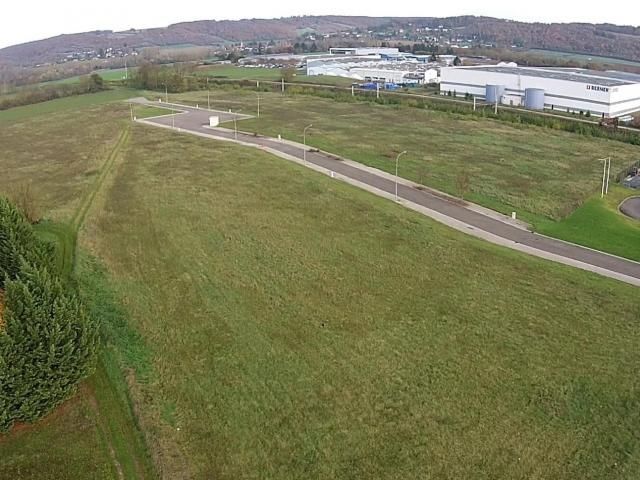 Vente terrain 11677 m² non divisibles