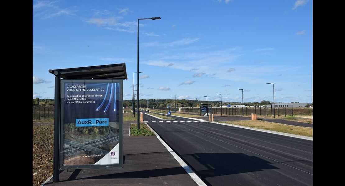 Vente terrain 1300 m² non divisibles