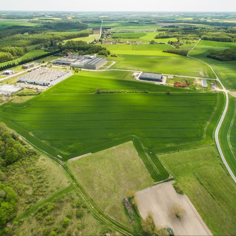 Vente terrain 167000 m² divisibles à partir de 78000 m²