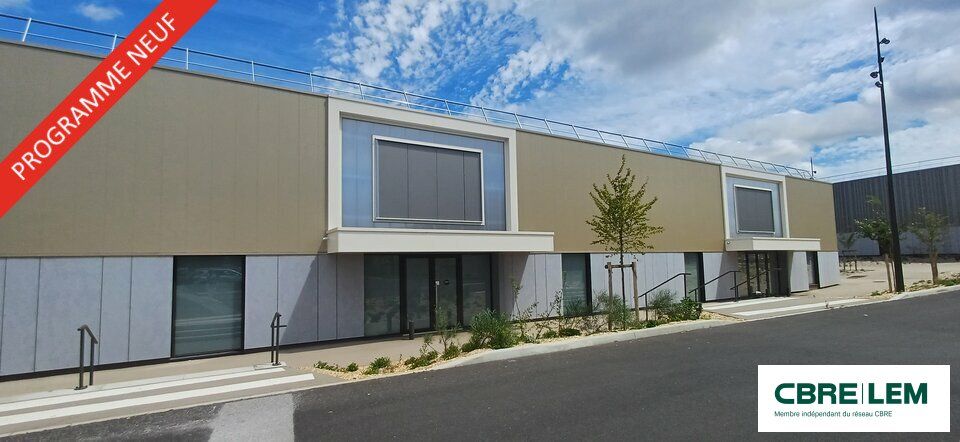 Location local commercial 500 m² non divisibles