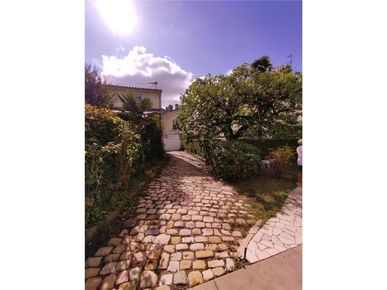 118 m² dispo à Le bouscat