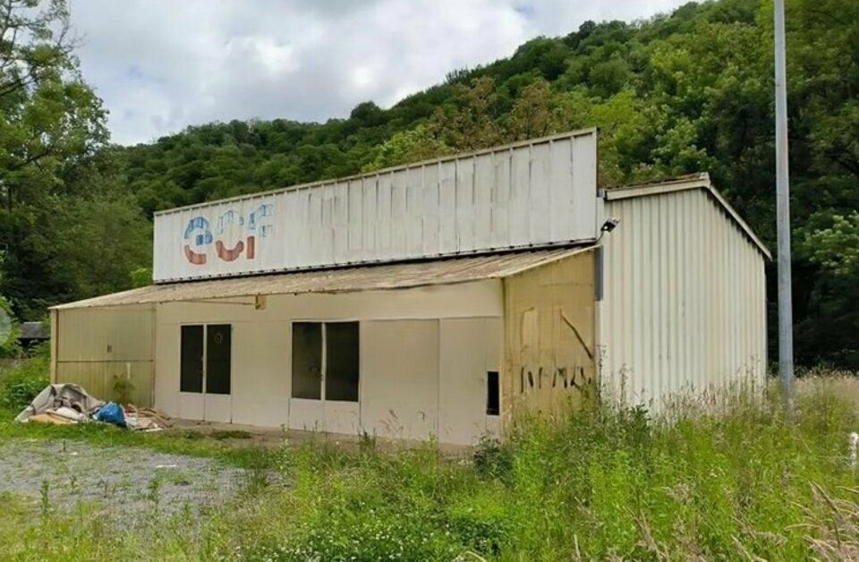 Location terrain 80 m² non divisibles